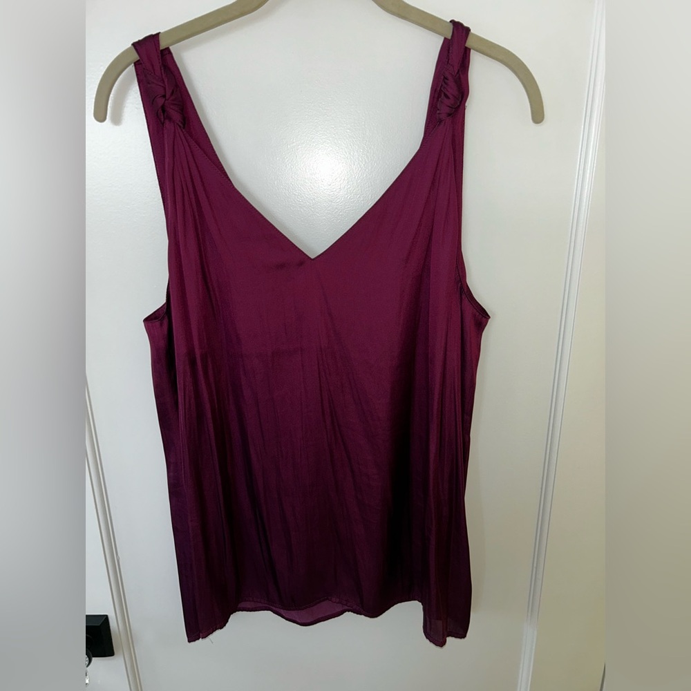 Paige Women's knotted Sleeveless Top - deep Purple